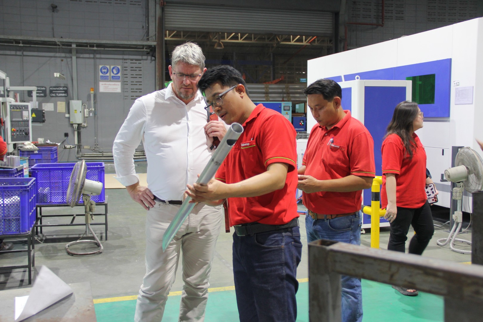 Unilamp factory tour showcasing outdoor lighting production