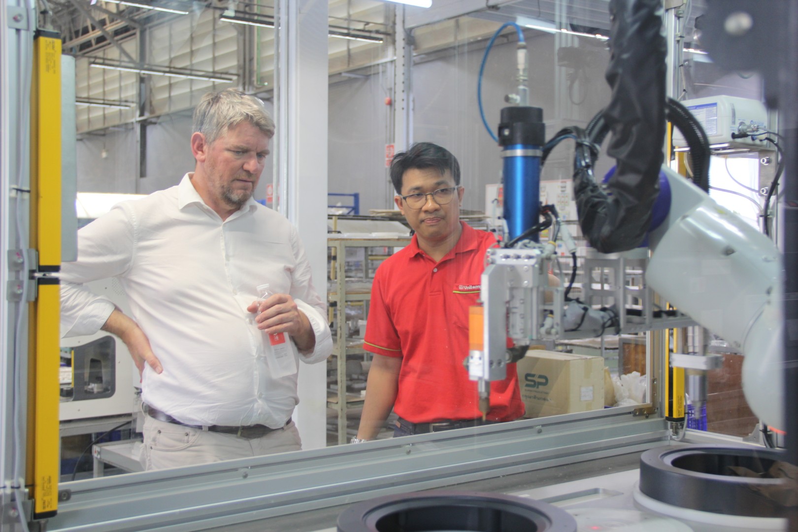 Premium outdoor lighting manufacturing process at Unilamp