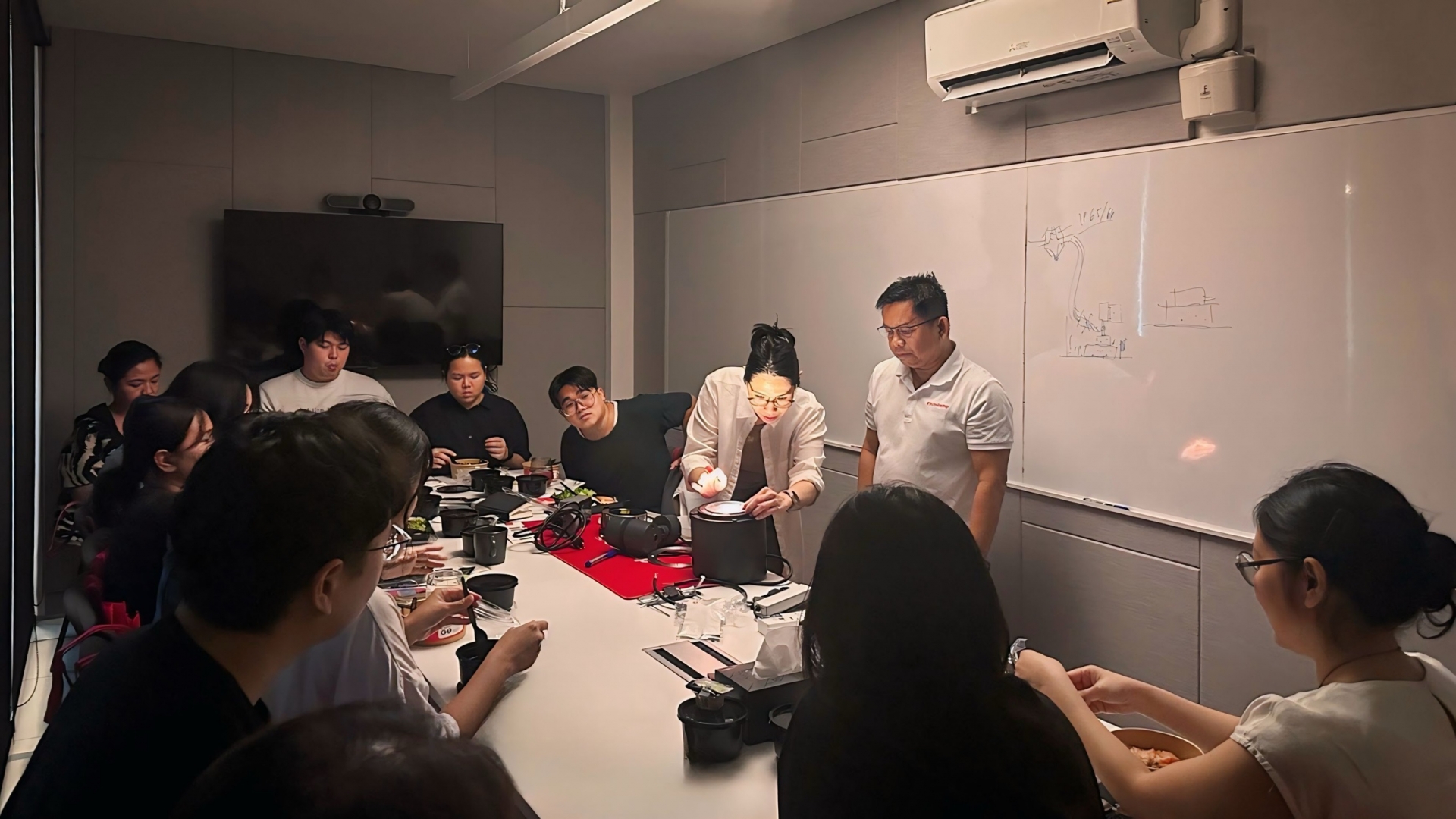 Unilamp presenting Mini ARC lighting to Nulty Lighting designers